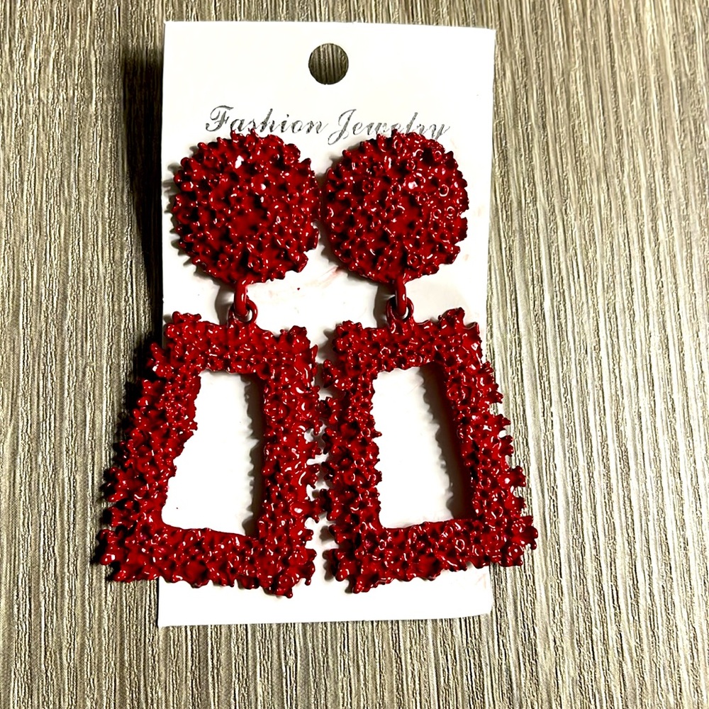 🌸$7.50 Fashion Earrings
